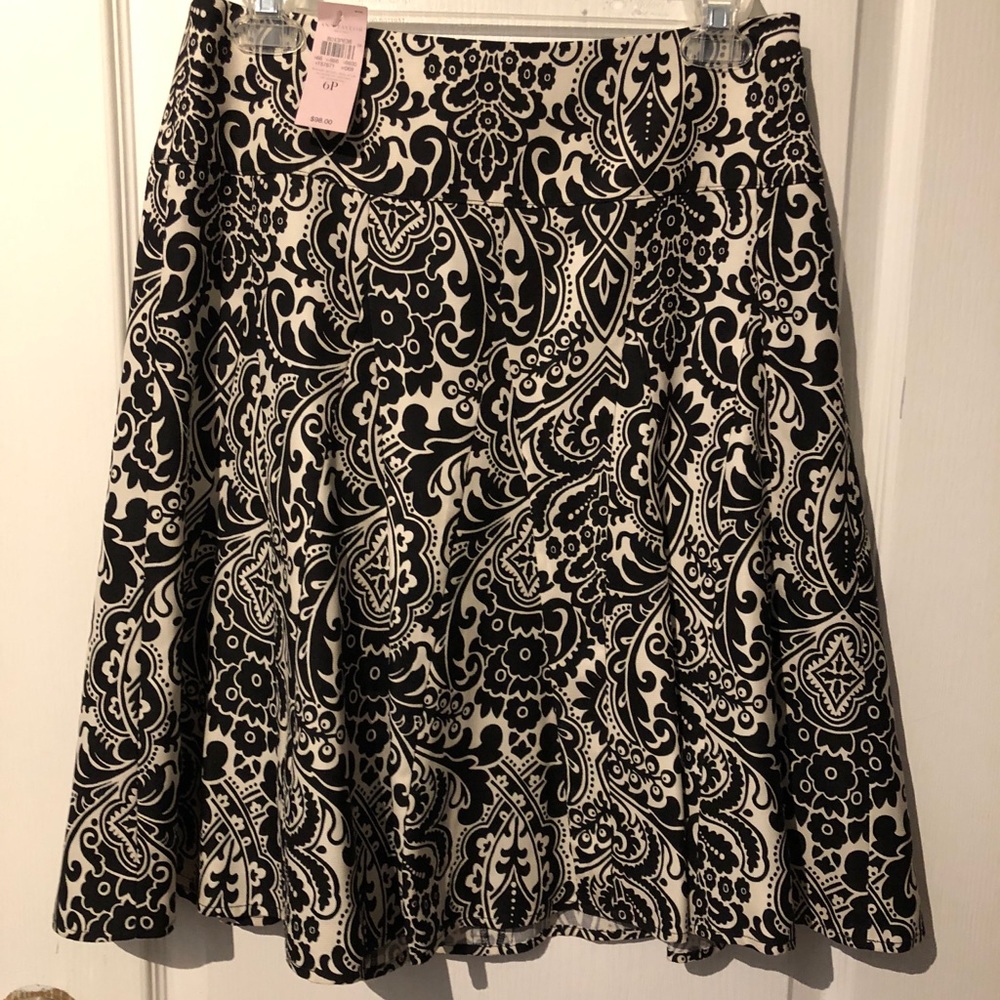 Crepe silk skirt
